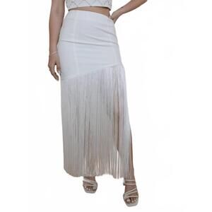 NEW ENDLESS BLU. so gatsby fringe skirt in white